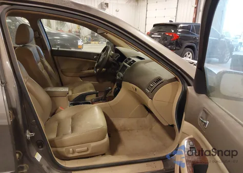 2006 Honda Accord 3.0 Ex из США, поврежденный, VIN 1HGCM66836A065334